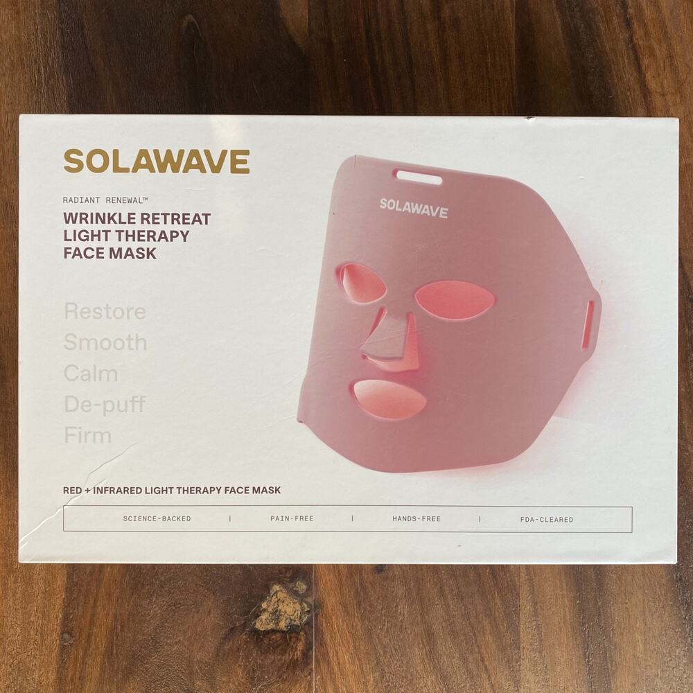 Solawave Wrinkle Retreat Light Therapy Mask